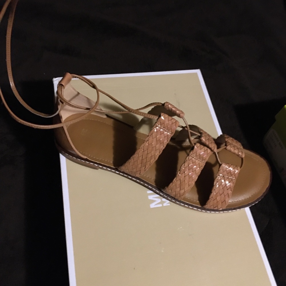 Brand New Ankle tie straps sandals - Picture 5 of 6